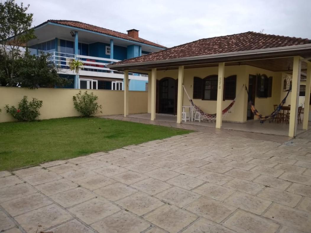 Casa Guaratuba Espacosa E Confortavel Bagian luar foto